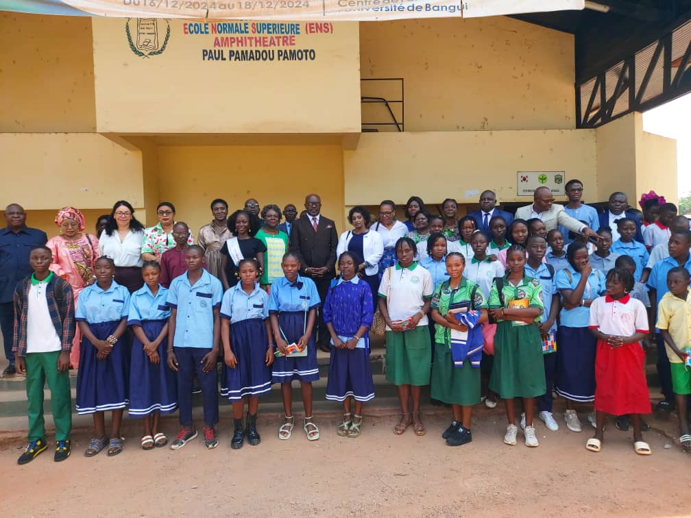 Sensibilisation sur la scolarisation des filles